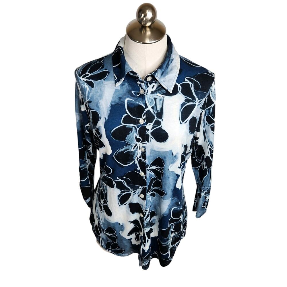 Sno Skins Printed Stretch Button Up 3/4 Sleeve Shirt‎ Bali Blue Women's Medium